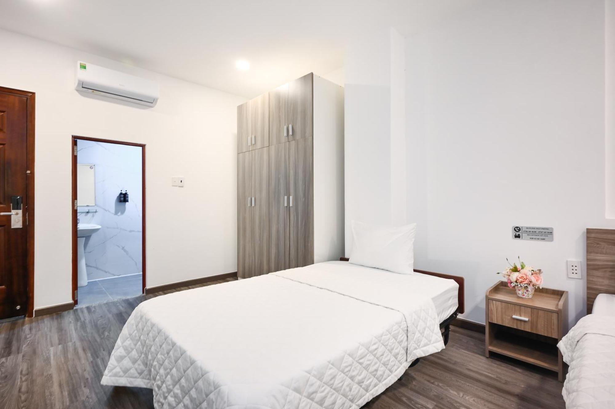 Yoko Airport Saigon Hotel Ho Chi Minh City Exterior photo