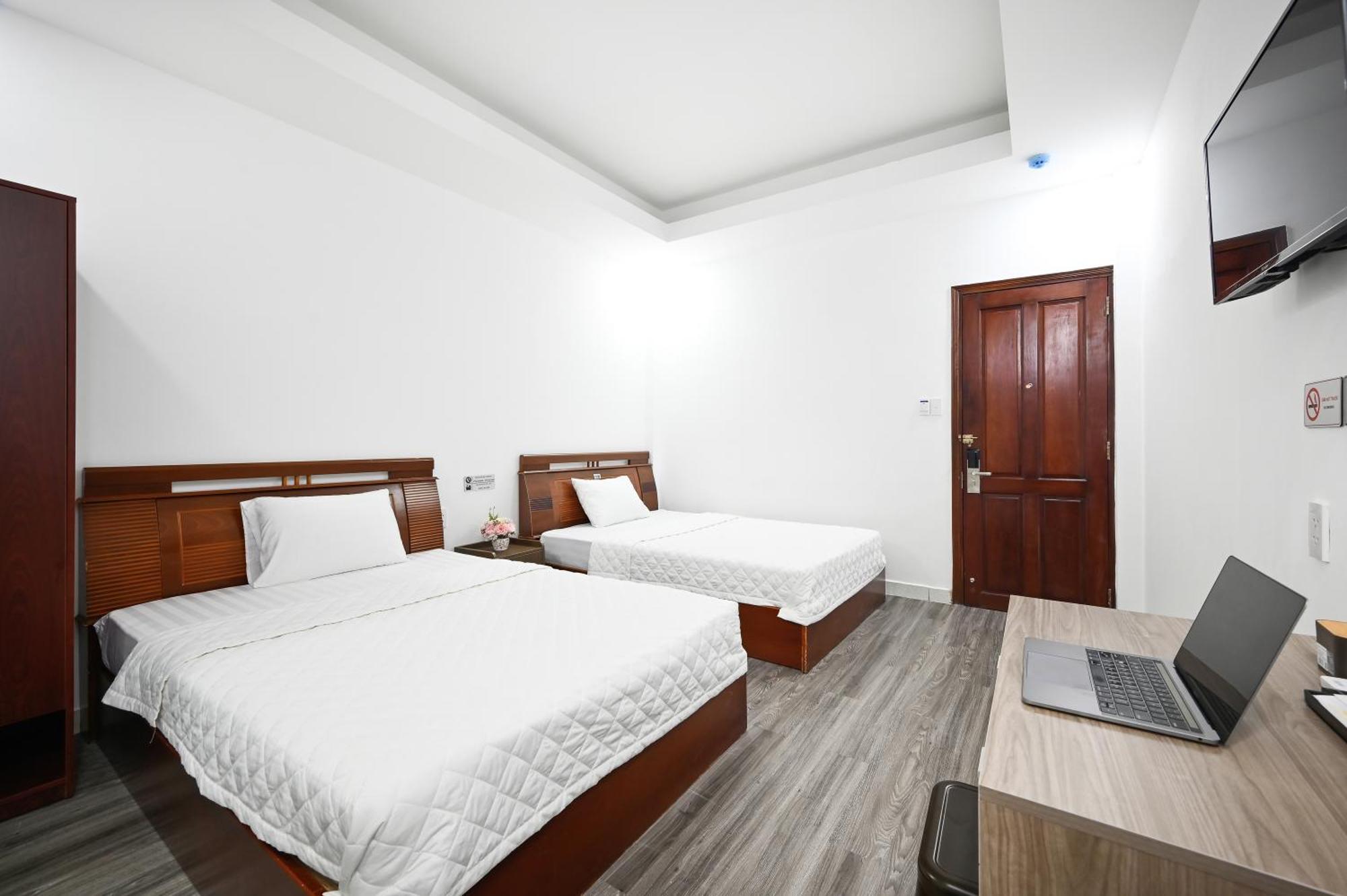 Yoko Airport Saigon Hotel Ho Chi Minh City Exterior photo